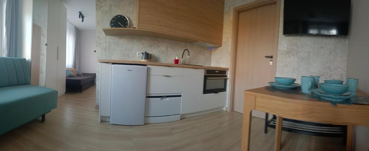 Emili Vipoo Apartment