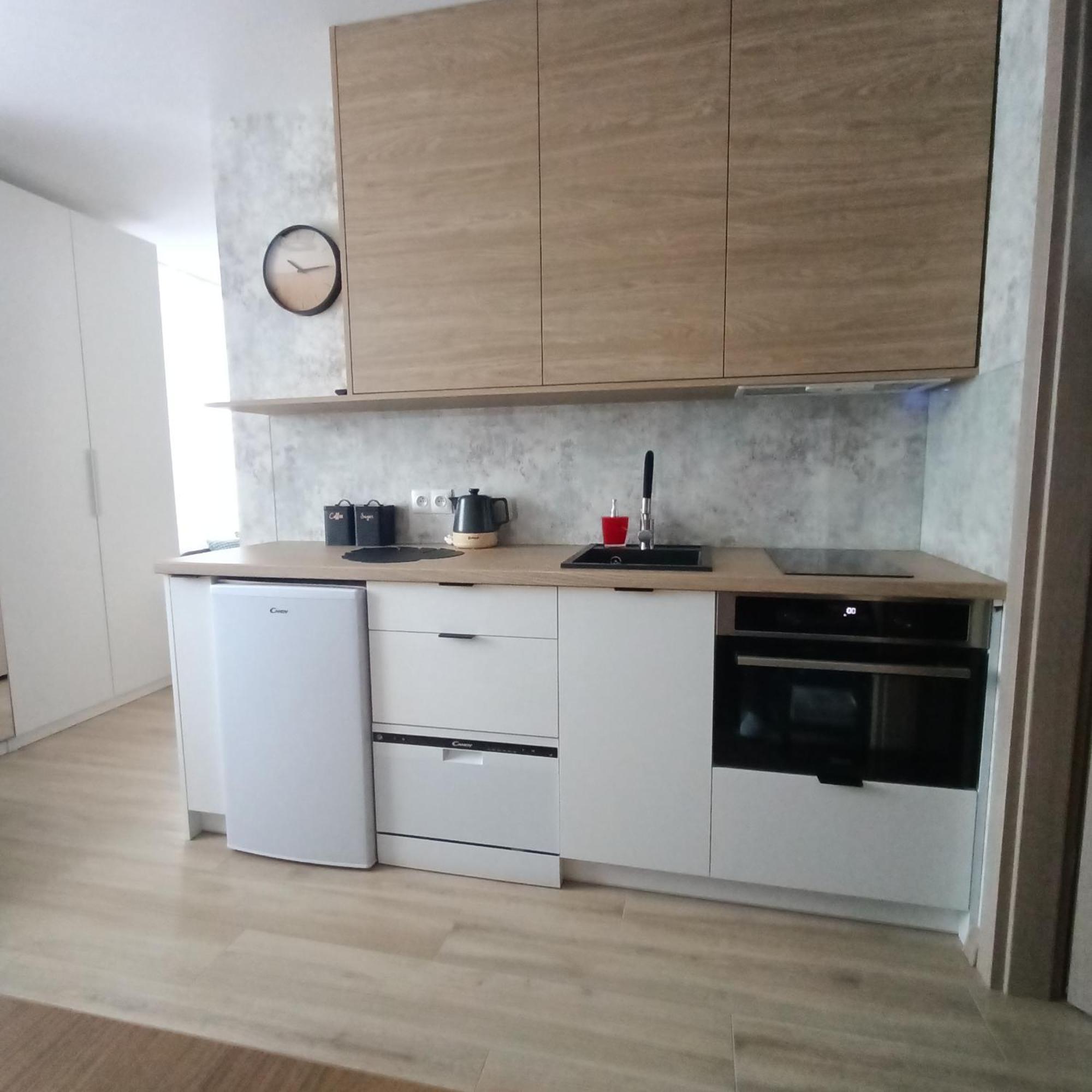 Emili Vipoo Apartment