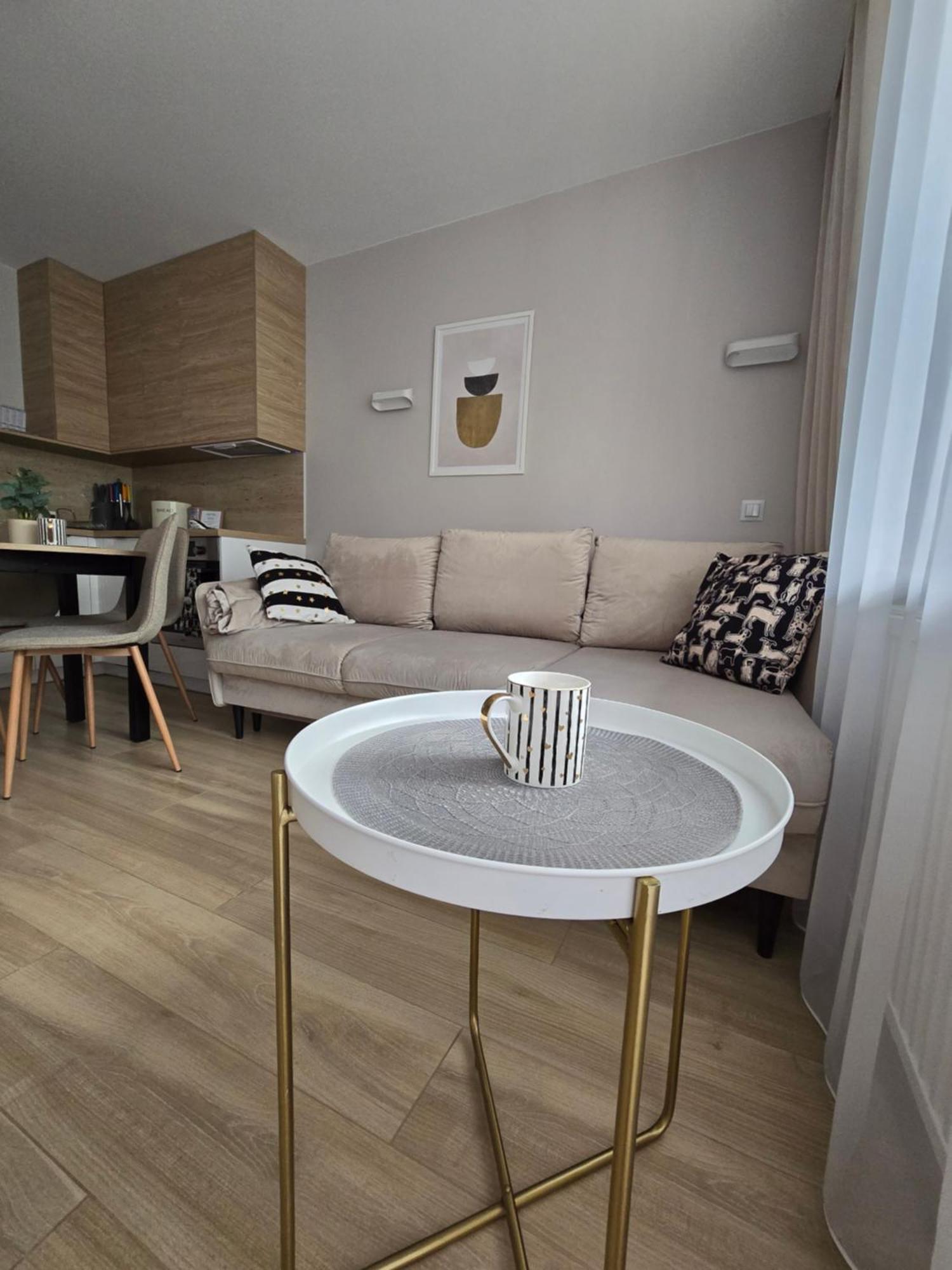 Emili Vipoo Apartment *